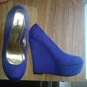 Mossimo Royal Blue Pumps